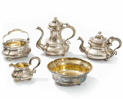 Деньги под залог антикварной посуды Деньги под залог антикварной посуды